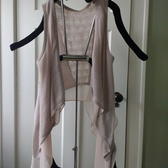 Tops - Blush multi-textured vest